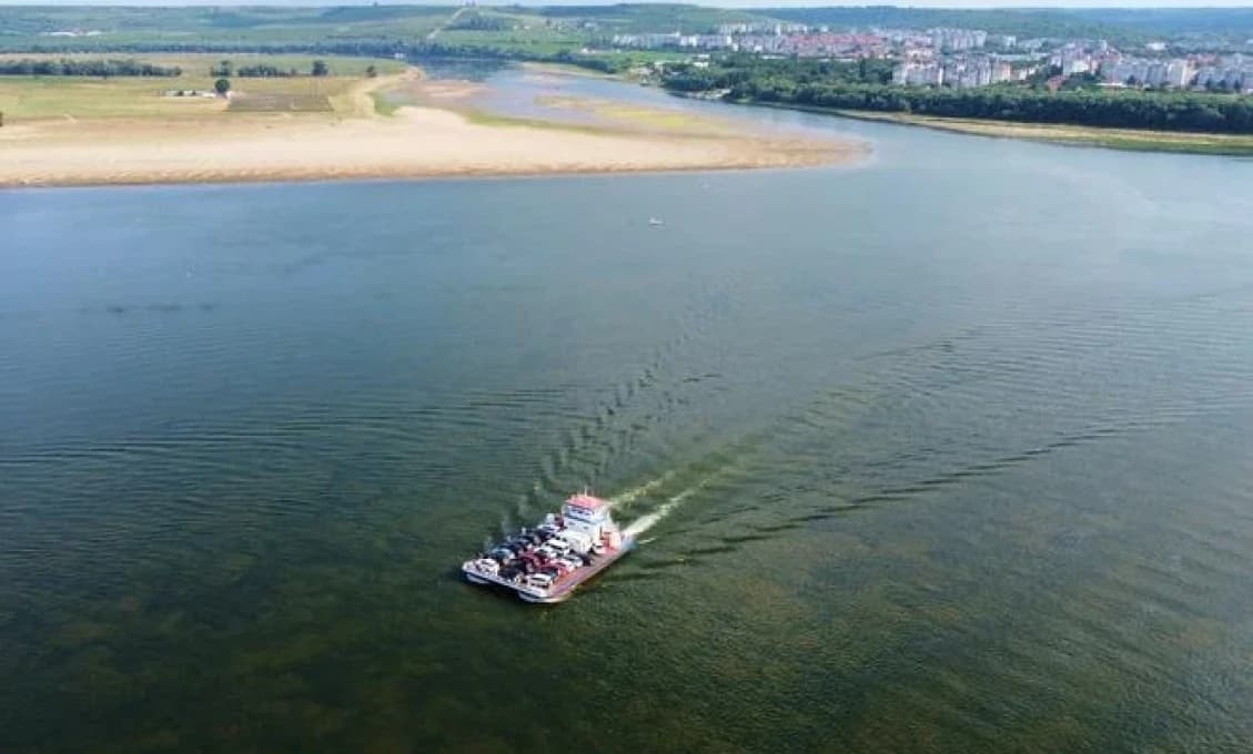 Rumunská armáda odstrelom presmeruje časť toku Dunaja k jadrovej elektrárni