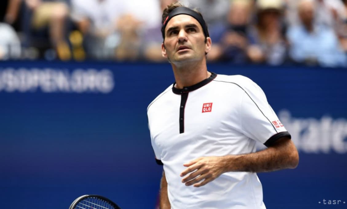 Federer prijal výzvu o prevencii pred koronavírusom, posunul ju na Holdenerovú či Josiho