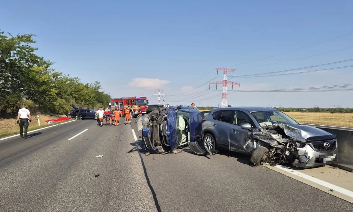 Ťažká hromadná nehoda na diaľnici! Zasahuje aj vrtuľník, dopravu odkláňajú (FOTO)