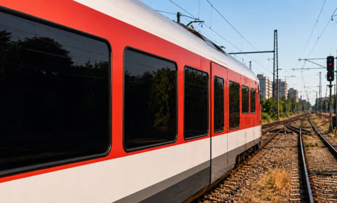 AKTUÁLNE: Horúčavy spomalili vlaky! Cestujúci musia rátať s veľkým meškaním