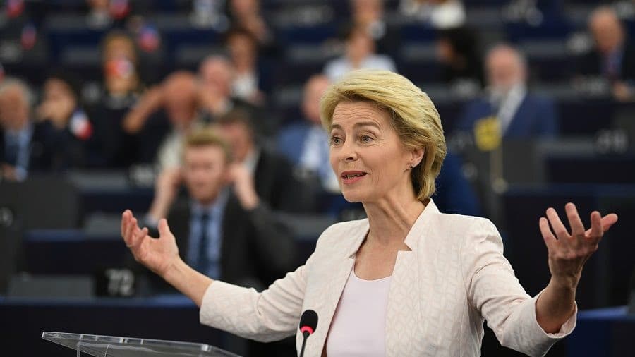 Leyenová pricestovala do Grónska, cieľom cesty je podporiť región Arktídy