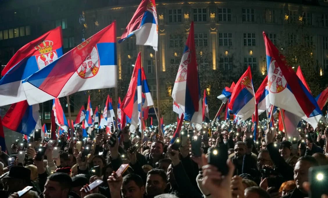 Srbsko po voľbách: Čaká krajinu zrýchlený vstup do NATO a EÚ?