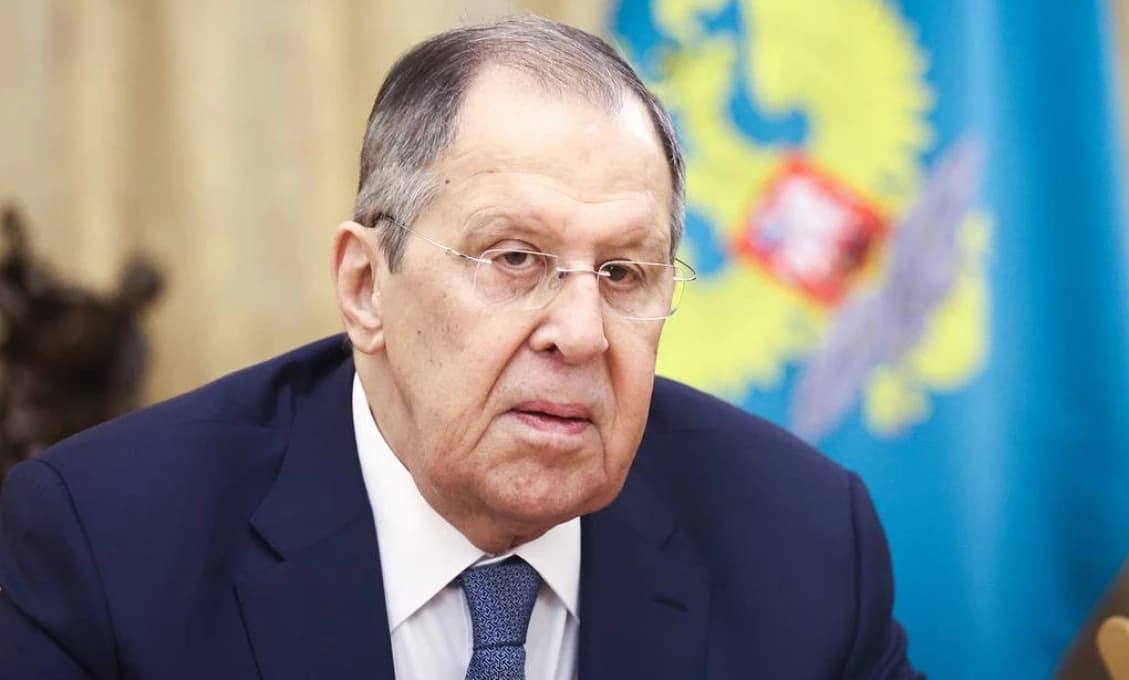 Lavrov odmieta tvrdenia o sprísnení mierových podmienok pre Kyjev