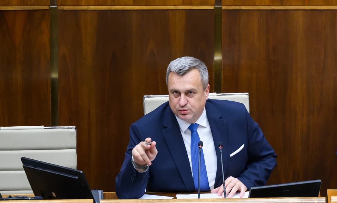 Danko TVRDO udrel do vlastných radov: Stačilo!