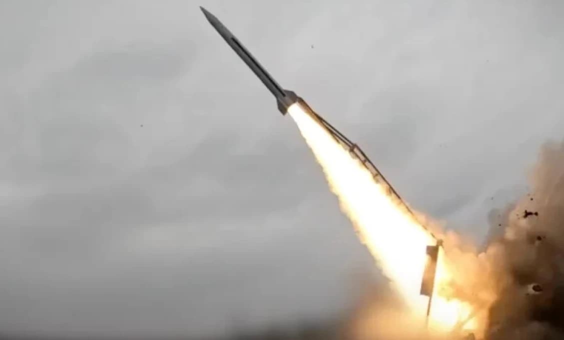 Viac ako 90 % iránskeho raketového arzenálu zostalo nedotknutých, tvrdí generál Naqdi