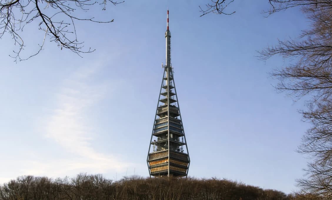 Rozlúčili sme sa s výtvarníkom a architektom Stanislavom Májekom, autorom ikonického Kamzíka