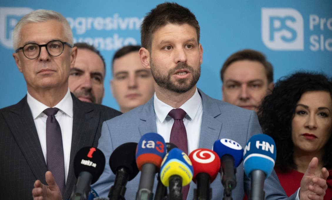 PROGRESÍVNE SLOVENSKO SI ZASLÚŽI OSLAVNÉ SÚSOŠIE! Odhalili ohrozenie intergalaktickej bezpečnosti, smeje sa europoslanec (VIDEO)