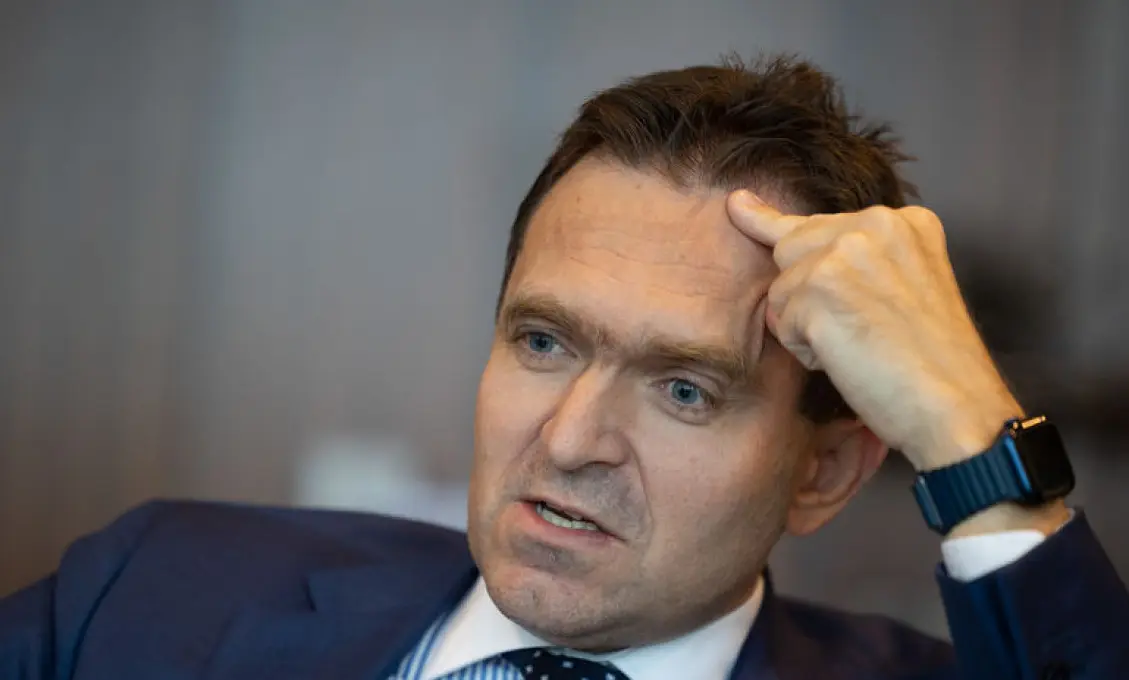 AMATERIZMUS PROGRESÍVCOV A ICH MÉDIÍ NEPOZNÁ HRANÍC! Šíria klamstvá a bludy o zostavovaní rozpočtu, varuje minister Kamenický