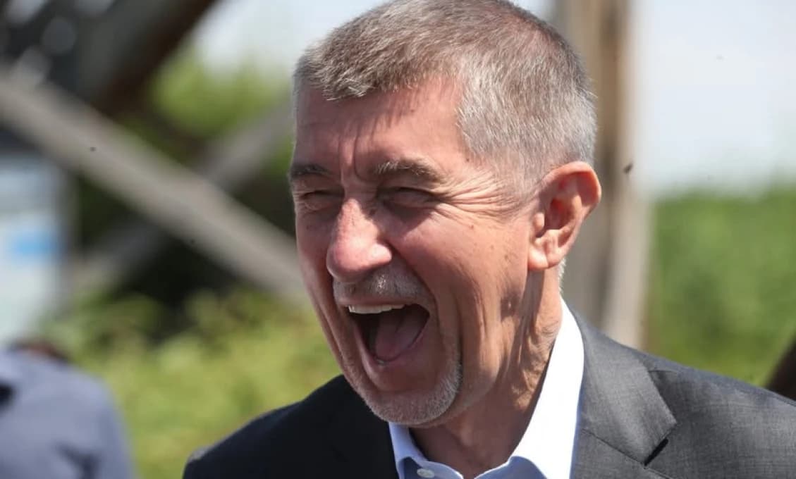 Babišova vláda neustupuje kriku mimovládok: Zákon "FARA" bude prijatý čo najskôr!