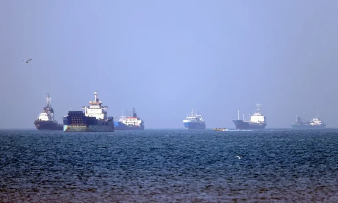 Irán napadol tanker SAE v Hormuzskom prielive, otvorenie kľúčového ropného koridoru ostáva neisté