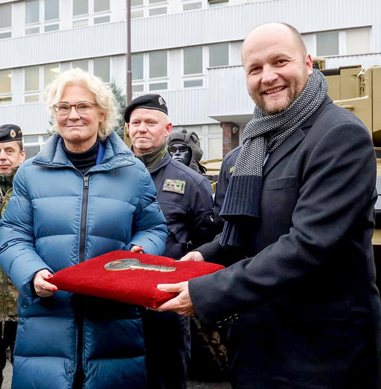 Minister obrany SR Jaroslav Naď a ministerka obrany Nemecka Christine Lambrecht