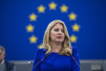 Na snímke prezidentka SR Zuzana Čaputová vystupuje s príhovorom pred poslancami Európskeho parlamentu v Štrasburgu v stredu 19. októbra 2022.