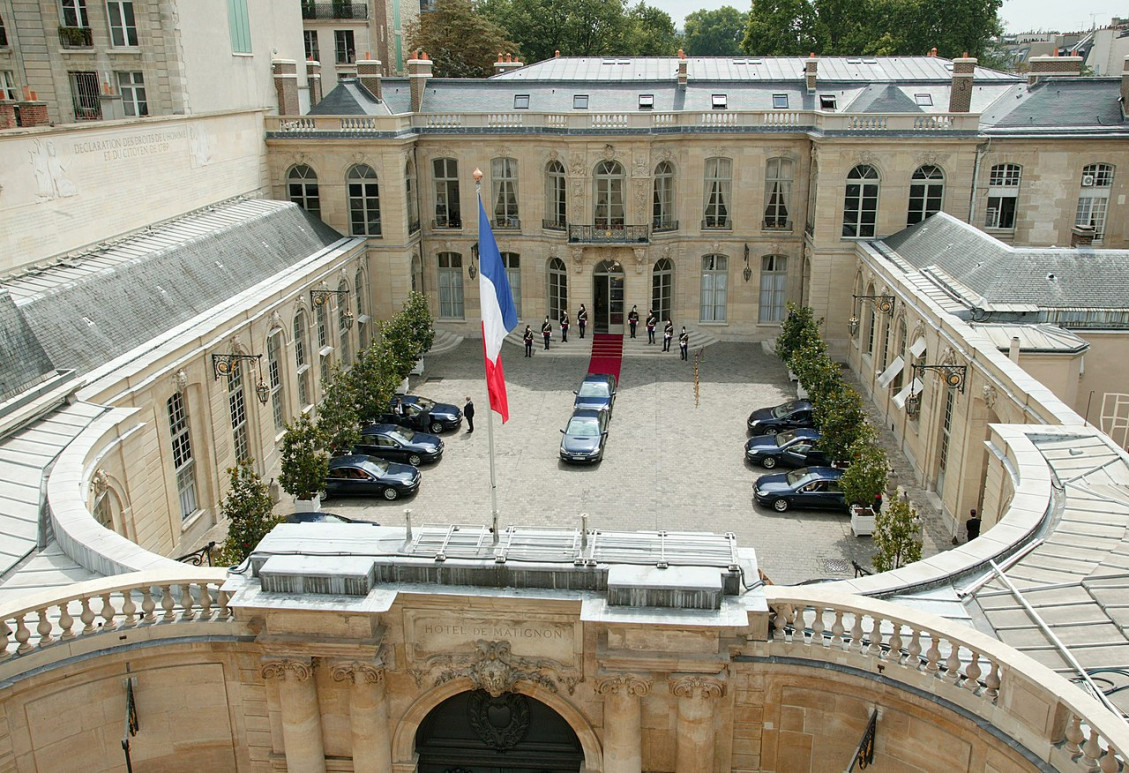 Palác (Hôtel) Mantignon, oficiálne sídlo francúzskeho premiéra